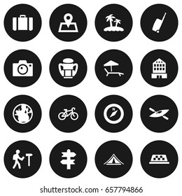 Set Of 16 Travel Icons Set.Collection Of Canoe, Chaise Longue, Traveler And Other Elements.