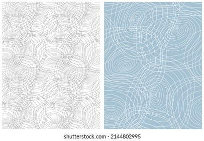 Conjunto de 2 patrones de vectores de Doodle abstractos de corte. Círculos de pincel y líneas onduladas irregulares en un fondo blanco y azul. Bonitas Impresiones De Color Pastel. Diseño de estilo infantil divertido ideal para el tejido.