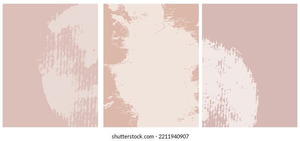 Conjunto de 3 diseños abstractos de vectores Grunge. Plantas irregulares fuera de blanco sobre fondo de color negro y terracota. Diferentes tonos rosados. Arte de estilo de pintura abstracta suave. Blanks Set sin texto.