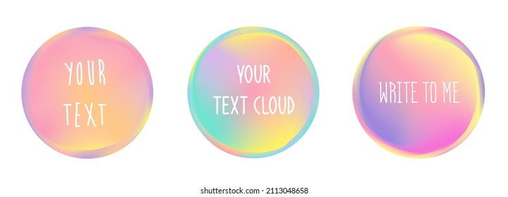 Conjunto de 3 círculos multicolores de verano dibujados a mano con espacio de copia para logotipo, emblema, afiche, banner, publicidad en medios sociales aislados en fondo blanco. Banderas de formas redondeadas de color. Texto 