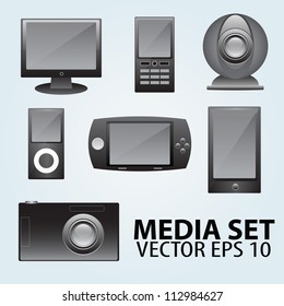 Set of 7 computer and media icons