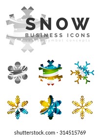 Set von abstrakten farbenfrohen Snowflake Logo Symbole, Winterkonzepte, sauberes modernes geometrisches Design. Mit transparenten abstrakten Linien erstellt