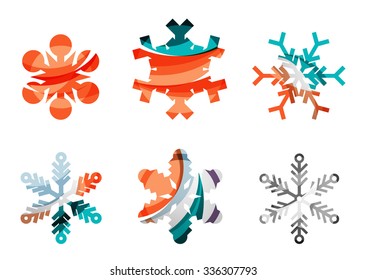 Conjunto de íconos abstractos coloridos del logo del copo de nieve, conceptos de invierno, diseño geométrico moderno y limpio. Creado con líneas abstractas transparentes