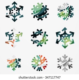 Set von abstrakten farbenfrohen Snowflake Logo Symbole, Winterkonzepte, sauberes modernes geometrisches Design. Mit transparenten abstrakten Linien erstellt