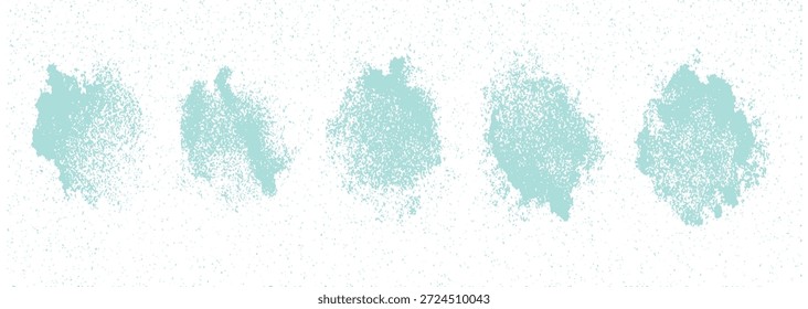 Conjunto de salpicaduras abstractas de pintura azul suave con Formas texturizadas irregulares y efecto grunge afligido para proyectos de Diseño gráfico modernos y arte decorativo