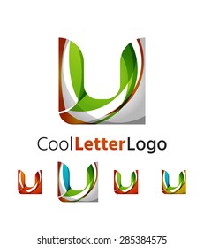 Conjunto de logotipos abstractos de la compañía de letras de la U. Iconos comerciales hechos de ondas de flujo superpuestas. Diseño moderno de color claro
