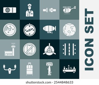 Definir caminhão de reboque de bagagem do aeroporto, pista, Mundial, cinto de segurança, bússola, radar com alvos no monitor, bilhete de avião e ícone de dirigível. Vetor