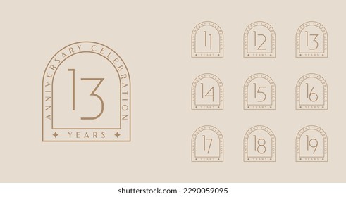 Logotipo del aniversario. Elegante número de aniversario con icono de marco y brillo.Plantilla vectorial de celebración de cumpleaños