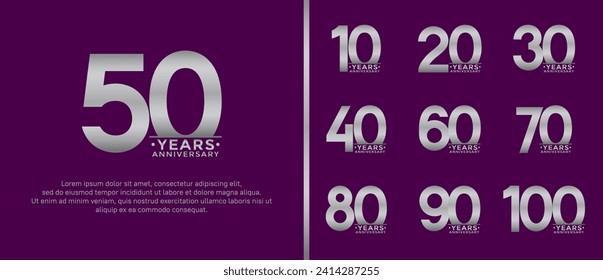 conjunto de estilos de logo de aniversario color plateado sobre fondo morado para un momento especial