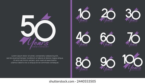 conjunto de logotipo de aniversario número de color blanco y cinta púrpura sobre fondo negro para la celebración