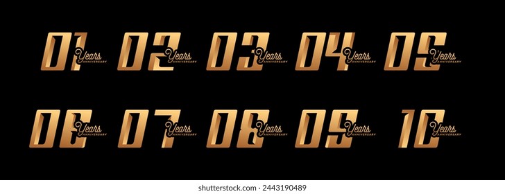 conjunto de logotipos de aniversario de 1 año a 10 años con números dorados sobre fondo negro para momentos de celebración