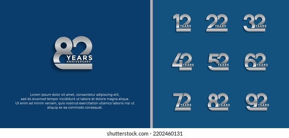 conjunto de aniversario logotipo color de plata sobre fondo azul para momento de celebración