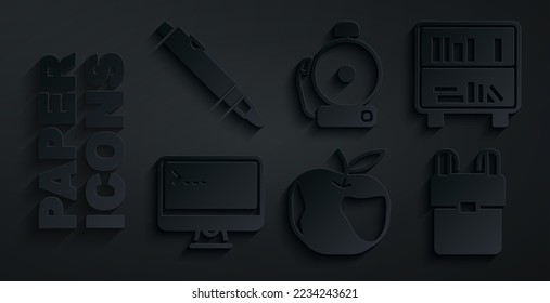 Ajuste Apple, Shelf con libros, monitor de computadora, mochila escolar, campana de alarma sonora e icono de lápiz Marcador. Vector