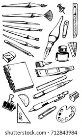 set of art tool doodle illustration Hand drawn Sketch line vector