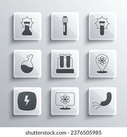 Set Atom, Bakterien, Prüfröhre, Blitzschlag, Explosion des Kolben und Icon. Vektorgrafik