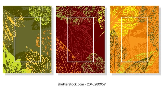 Herbstplakate, Vorlagen, Cover. mehrfarbige Drucke verschiedener Blätter im Herbstfarbenschema. abstrakte Banner mit Platz für Text- und Pflanzelemente. flache Zeichnung. Stock-Vektorgrafik-EPS 