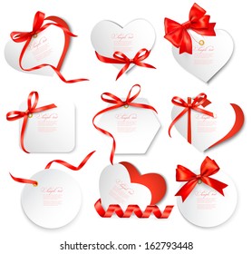 Set of beautiful gift cards with red gift bows with ribbons Vector 