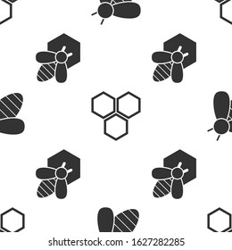Set Bee, Honeycomb and Bee and honeycomb on seamless pattern. Vector