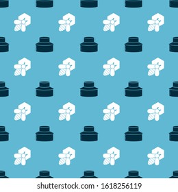 Set Beekeeper with protect hat and Bee and honeycomb on seamless pattern. Vector