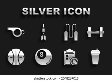 Ponga el balón de billar de Billiard, Dumbbell, Fitness shaker, Checklist clipboard y tenis, baloncesto, cuerda de puente, Icono de flecha Whistle y Dart. Vector