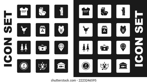 Arrojar árbol de birch, jarra de miel, chupete de cokerel, camiseta de la URSS, Cabeza de oso, Valenki, Ubicación Rusia e ícono de Navidad. Vector