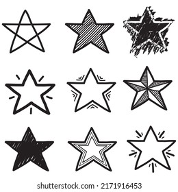 Conjunto de estrellas vectoriales dibujadas a mano negra en estilo doodle sobre fondo blanco. Se puede utilizar como un patrón o elemento independiente. Pincel de marcador de desvanecimiento