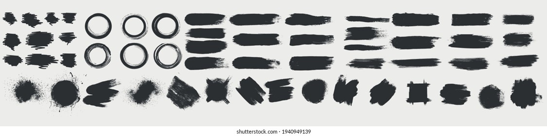 Conjunto de salpicaduras de tintas negras, blobs y cepillos de manchas y texturas hechas con acuarela. Agarra formas sucias y siluetas para tu diseño. Ilustración vectorial. Aislado sobre fondo blanco.