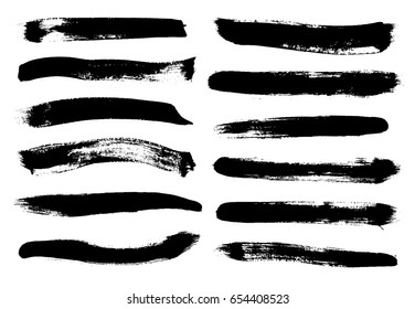 Conjunto de pintura negra, trazos de pincel de tinta, pinceles, líneas. Elementos de diseño artístico sucio