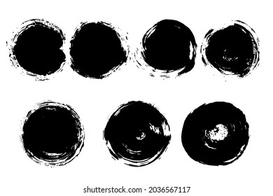 Set of black round frame design brush on white background