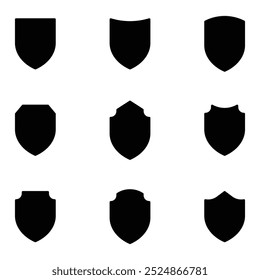 Conjunto de iconos de escudo negro aislado en blanco 