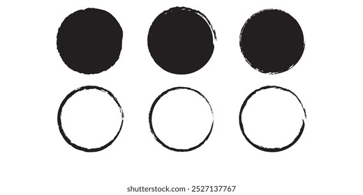 Satz schwarzer Vektorkreise. Handgezeichnete kreisförmige Formen. Abstrakte Elemente mit rauen Kanten. Geeignet für verschiedene Ausführungen. 10 EPS