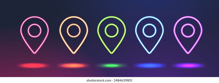 Conjunto de marcador de neón brillante ubicación de diferente dirección. Pines de mapa lineales brillantes. Icono de Vector