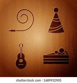 Horno de fiesta de cumpleaños , Guitarra y sombrero de fiesta sobre fondo de madera. Vector