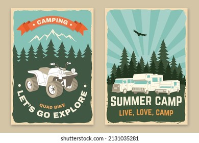 Juego de carteles retro de camping. Ilustración vectorial. Concepto de camisa o logotipo, impresión, sello o tee. Diseño de tipografía de época con silueta de motor, bosque y quad