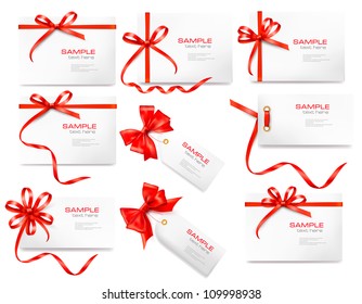  Set of card notes with red gift bows with ribbons Vector