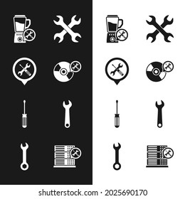 Establezca el servicio de disco de CD o DVD, Ubicación, Blender, Pulseras cruzadas, Destornillador, Llave, Servidor de base de datos e icono. Vector