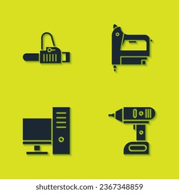 Ajuste Chainsaw, destornillador inalámbrico eléctrico, monitor de computadora e icono de grapador de construcción. Vector