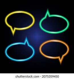 Icono de conjunto de burbujas de chat. Fondo oscuro. Naranja, amarillo, azul, verde. Ilustración vectorial. Imagen de archivo. 