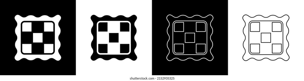 Ajuste el icono de la servilleta de verificación aislado en fondo blanco y negro.  Vector