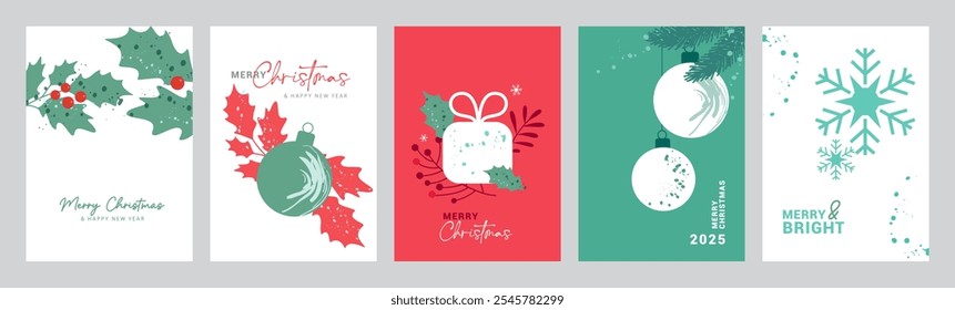 Conjunto de Diseños de tarjeta de Navidad con Elementos decorativos juguetones con copos de nieve, bolas de Navidad y regalo