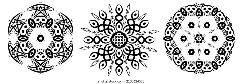  Conjunto de ornamentos geométricos circulares sobre fondo blanco. Mandalas redondeadas de plantilla para imprimir en tela.