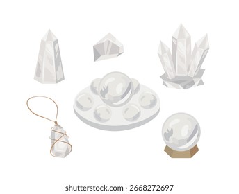 Conjunto de cuarzo claro. Cristal blanco de diferentes formas aisladas sobre fondo blanco.