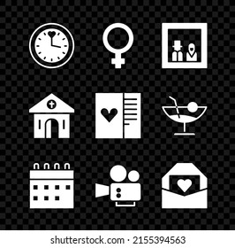 Set Clock, Frauensymbol, Familienfoto, Kalender, Kinokamera, Umschlag mit Valentinherz, Kirchengebäude und Postcard Symbol. Vektorgrafik
