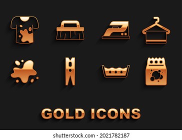 Fijar el alfiler de la ropa, Toalla sobre el colgador, detergente de la ropa, Lavado de temperatura, Derrame de agua, hierro eléctrico, camiseta sucia y Pincel para el icono de limpieza. Vector