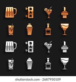 Set Cocktail shaker, cortiça de madeira para vinho, copo de vinho, garrafa de uísque, Bloody Mary, caneca de cerveja e placa de rua com ícone de bar. Vetor