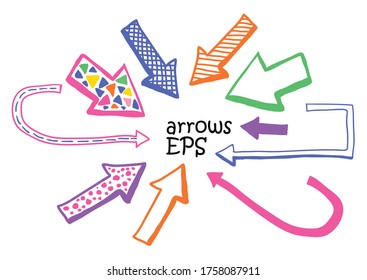 Conjunto de doodle de flecha de color sobre fondo blanco. Las flechas dibujadas a mano en vectores son perfectas. Hermoso elemento de diseño de negocios.