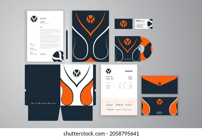 Set von Corporate Briefery Design-Vorlage mit Logo und digitalen Elementen. Vektorgrafik. EPS10