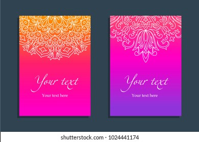 Set Covers with ethnic Round abstract ornament