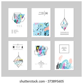 Conjunto de tarjetas y carteles creativos con formas geométricas de contorno y cristales. Lotipos hipster de moda. Iconos poligonales con fondo artístico.Vector. Aislado.
