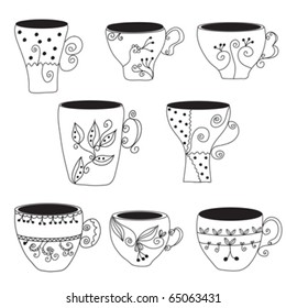 Set of cups with floral pattern